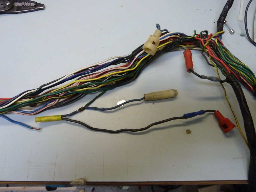 More wiring lessons & questions - engine compartment loom [Forum - Main